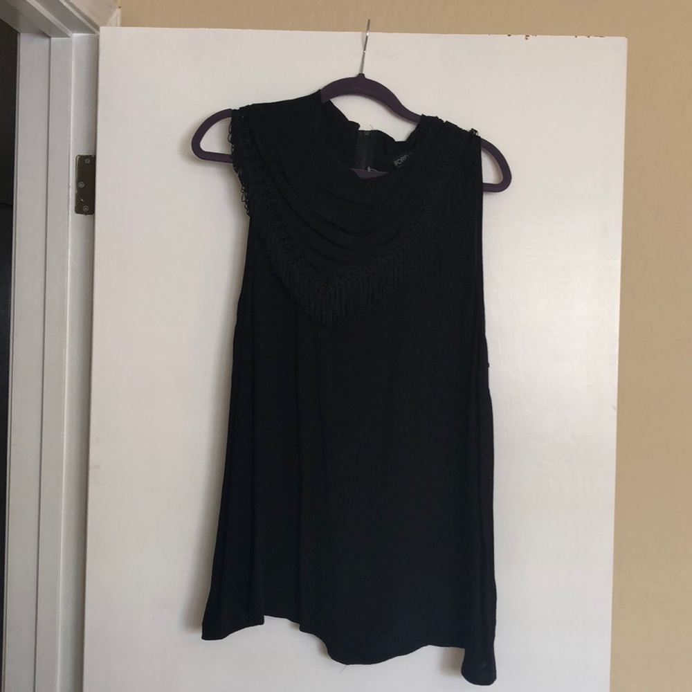 Forever 21 plus sleeveless black woven top